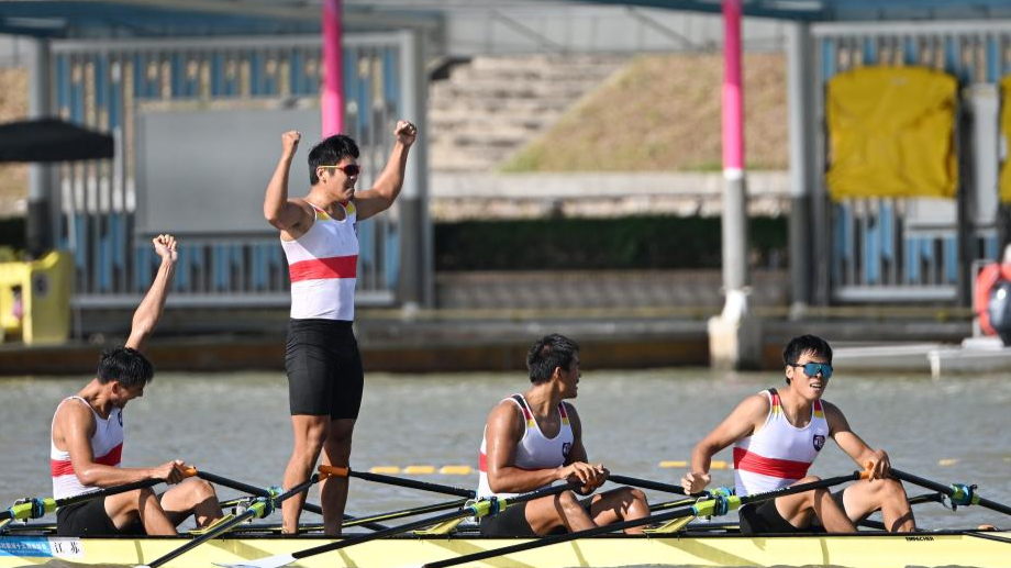 全运会赛艇决赛赛况：十五运会开幕式后首金出炉