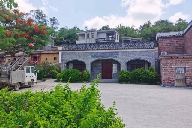 梁桂华纪念馆

