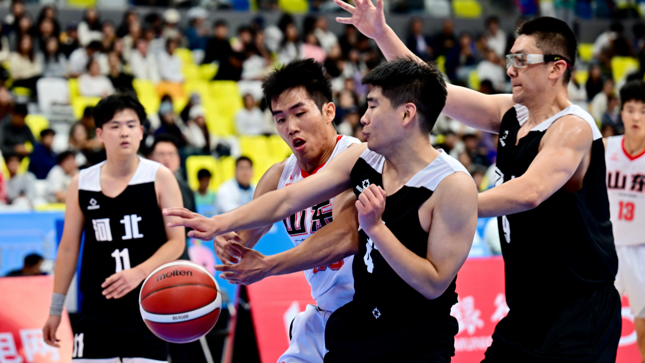 世界安安静静 赛场终有回响