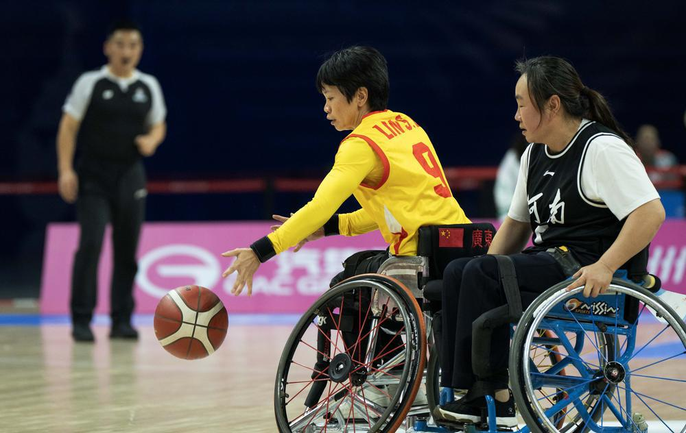 林穗玲：在轮椅上“投中”梦想