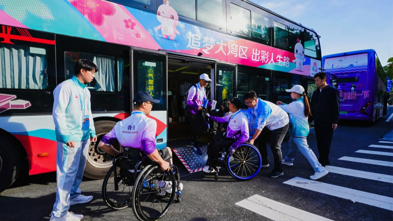 他们不是主角，却是残特奥会最温暖的风景