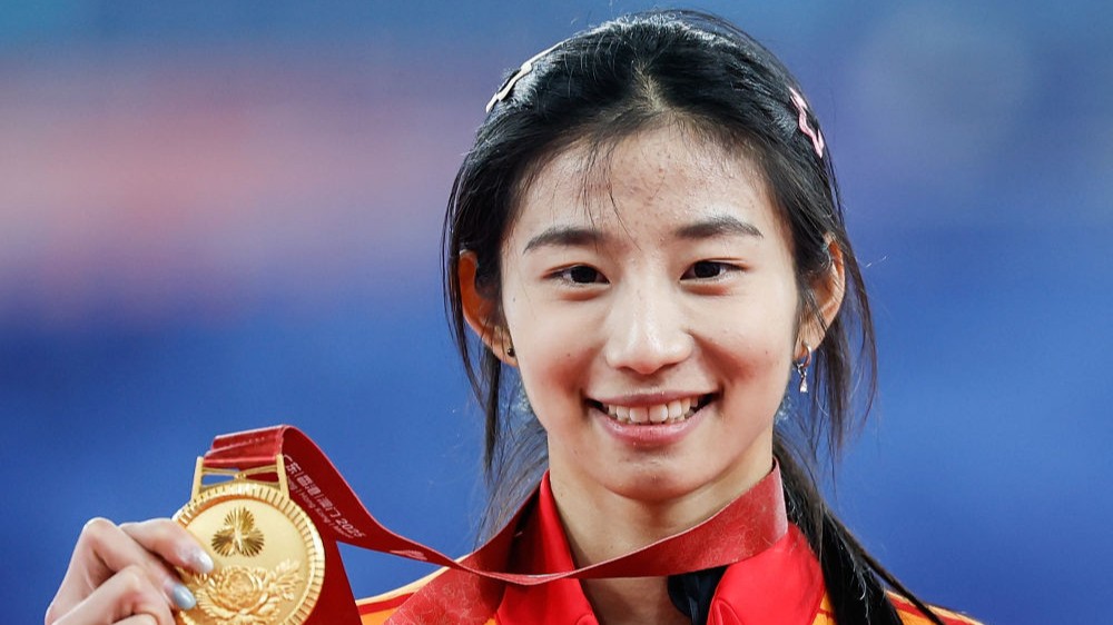 11月18日决出18枚金牌：初生牛犊不怕虎