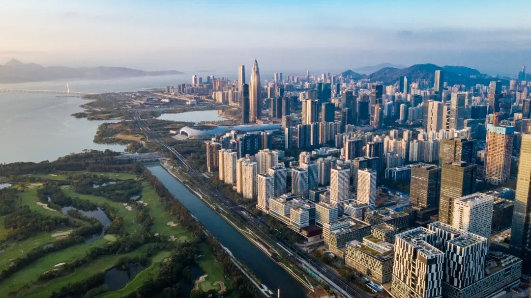 科技赋能赛事体验！2025深港马拉松测试赛亮点满满