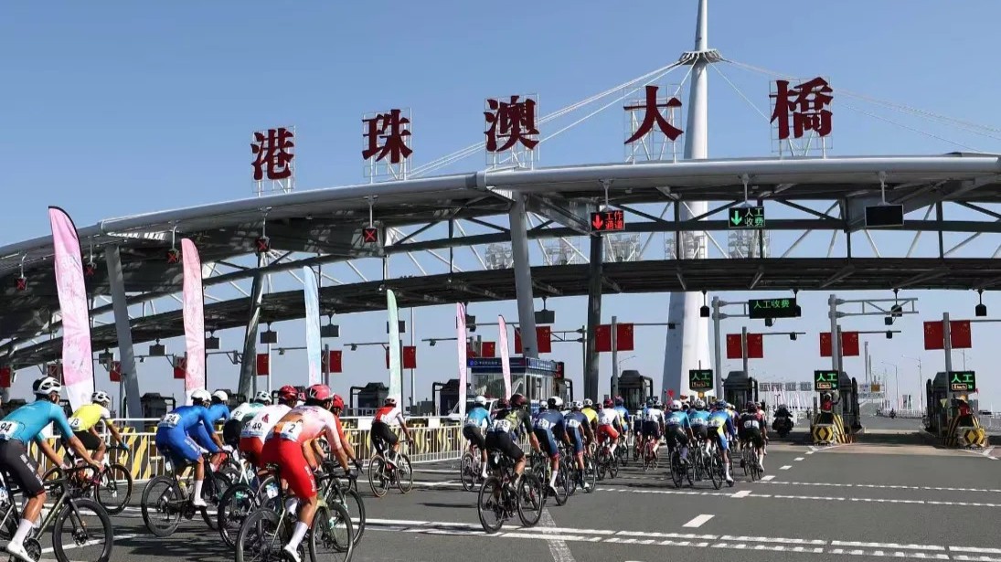 十五运会和残特奥会，形塑青年文化认同的体育试验场