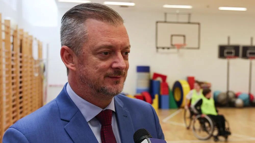 国际残奥委会主席：中国残疾人体育发展为世界提供“中国模式”范例